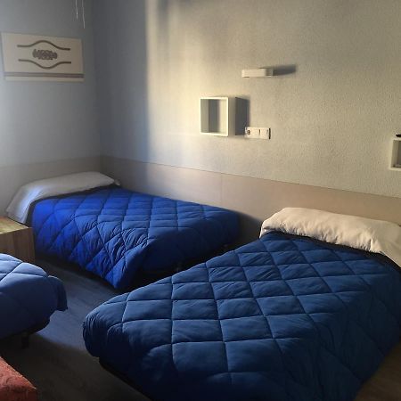 Hostal Rosales Aranda de Duero Exterior photo